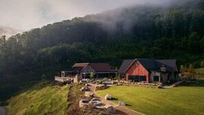 Exterior - Summit Haven at Balsam Mountain Preserve | Exclusive Lodge with Golf & Hiking Trails (Sylva)