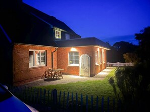 Uklassifisert bilde, 2 av 45, knapp