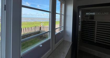 Hallig Hüs 2 - Erleben Sie erholsame Tage in unserer gemütlichen 3-Raum-Wohnung