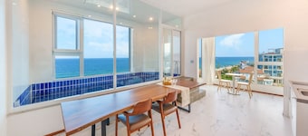 Gangreung cn6 Ocean View spa Poolvilla