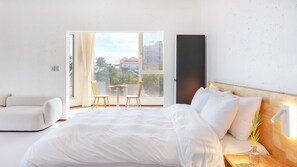 Basic Room, 1 Bedroom (Room 303) | 1 bedroom, free WiFi - Gangreung cn6 Ocean View spa Poolvilla (Gangneung)