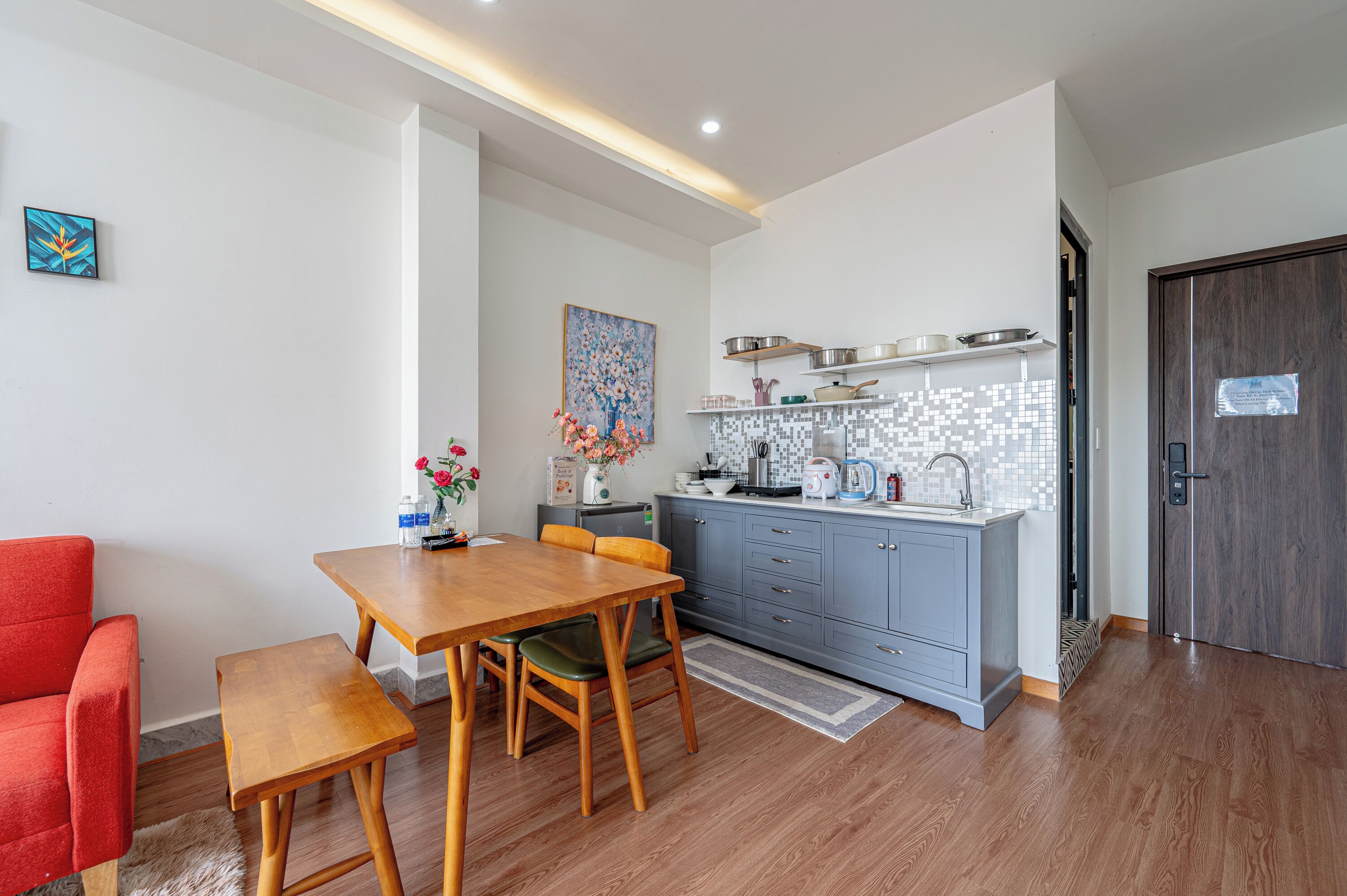 Family Apartment, City View | Private kitchen