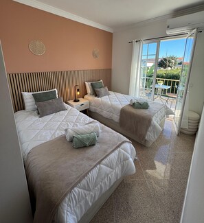 5 chambres, fer et planche à repasser, Wi-Fi gratuit, draps fournis