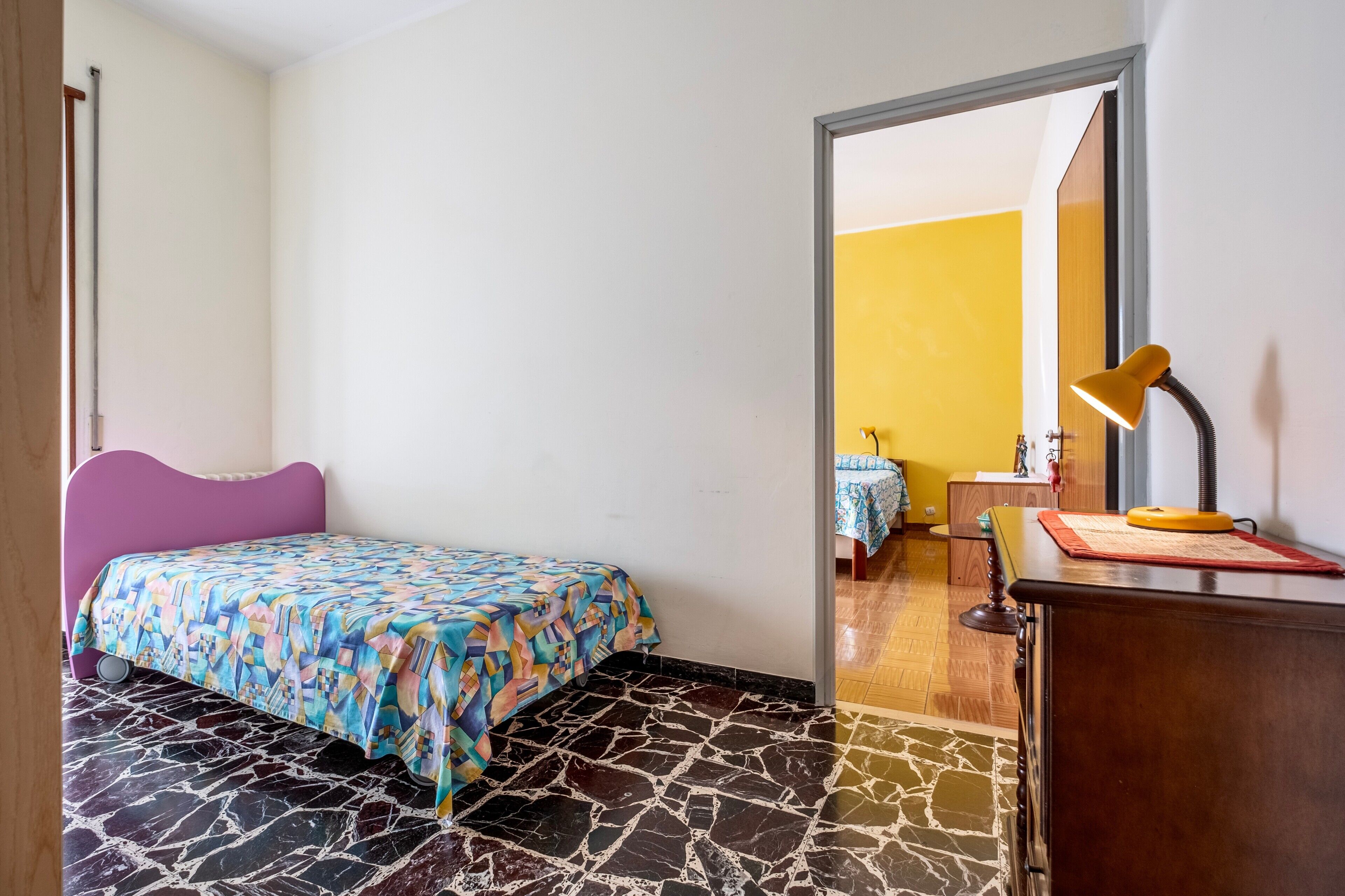 2 chambres, fer et planche à repasser, Wi-Fi gratuit, draps fournis