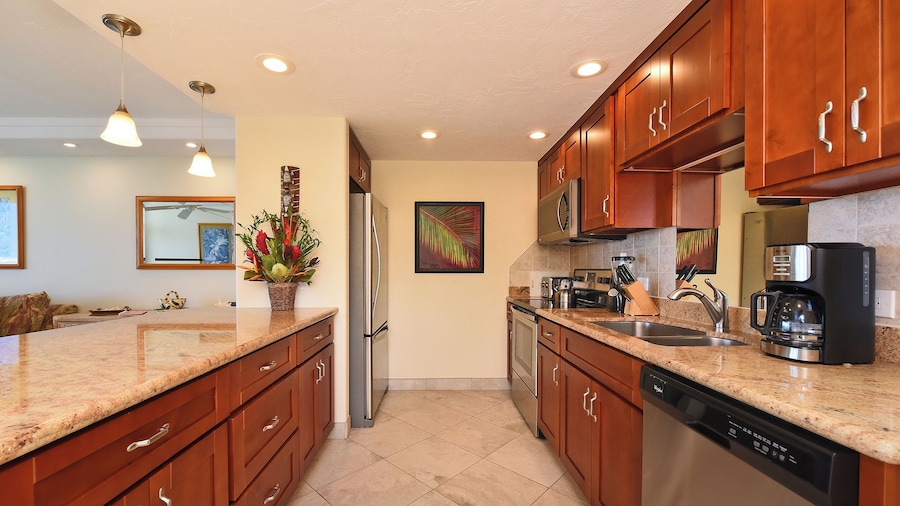 Castle at Hale Kama'oa