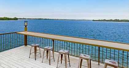 Luxe lakefront retreat with private pool, spa, lakeside terrace, gourmet kitchen