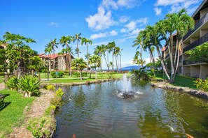 Property grounds - Ocean and Pool View at Papakea Resort with Parking (Kaanapali)