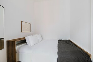 1 bedroom, iron/ironing board, WiFi, bed sheets - Blueground | Landstraße, w/d, furnished & ready (Vienna)