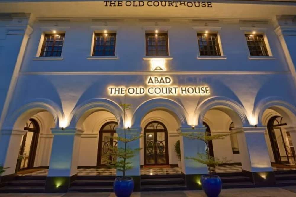 The Old Court House by Abad