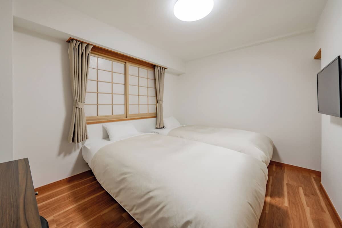 Standard-Zweibettzimmer, 2 Einzelbetten, Nichtraucher | Kostenloses WLAN, Bettwäsche