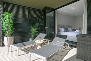 2 slaapkamers, een bureau, een strijkplank/strijkijzer, wifi