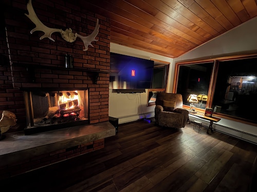 Escape to Your Private Alaska Getaway Near Hatcher Pass