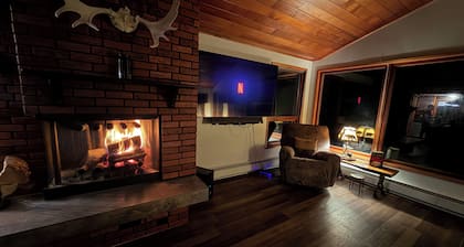 Escape to Your Private Alaska Getaway Near Hatcher Pass