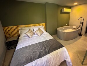 1 bedroom, iron/ironing board, bed sheets