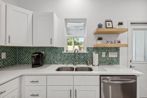 Fridge, microwave, oven, stovetop - Downtown Cottage - Hosted by Moore AI Rentals (Fernandina Beach)