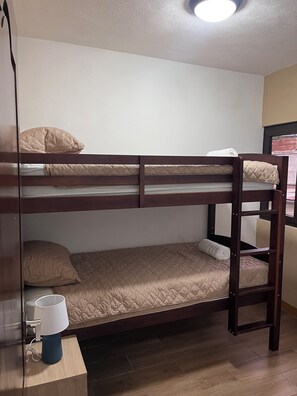 3 多间卧室、WiFi