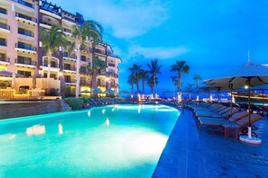 Piscina externa, piscina aquecida