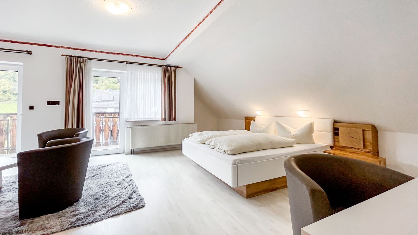 1 camera, Wi-Fi, lenzuola