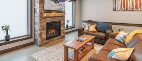 智能電視、壁爐