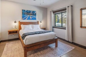 3 chambres, fer et planche à repasser, accès au Wi-Fi (inclus)
