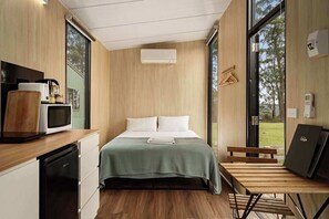 1 habitación y ropa de cama 