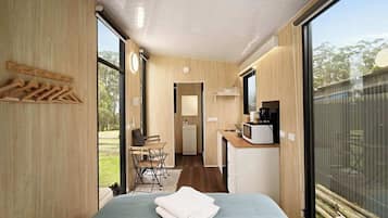 1 dormitorio y ropa de cama