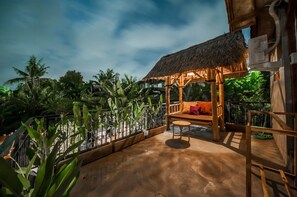 1 bedroom, desk, laptop workspace, blackout curtains - The Lebak Canggu (Canggu)