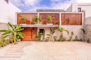 Exterior - ANANA Casa Karmond | Luxury Villa with Pool (Tulum (MX))