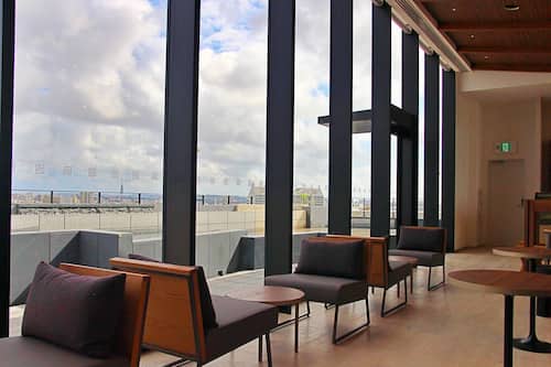 Lobby-Lounge