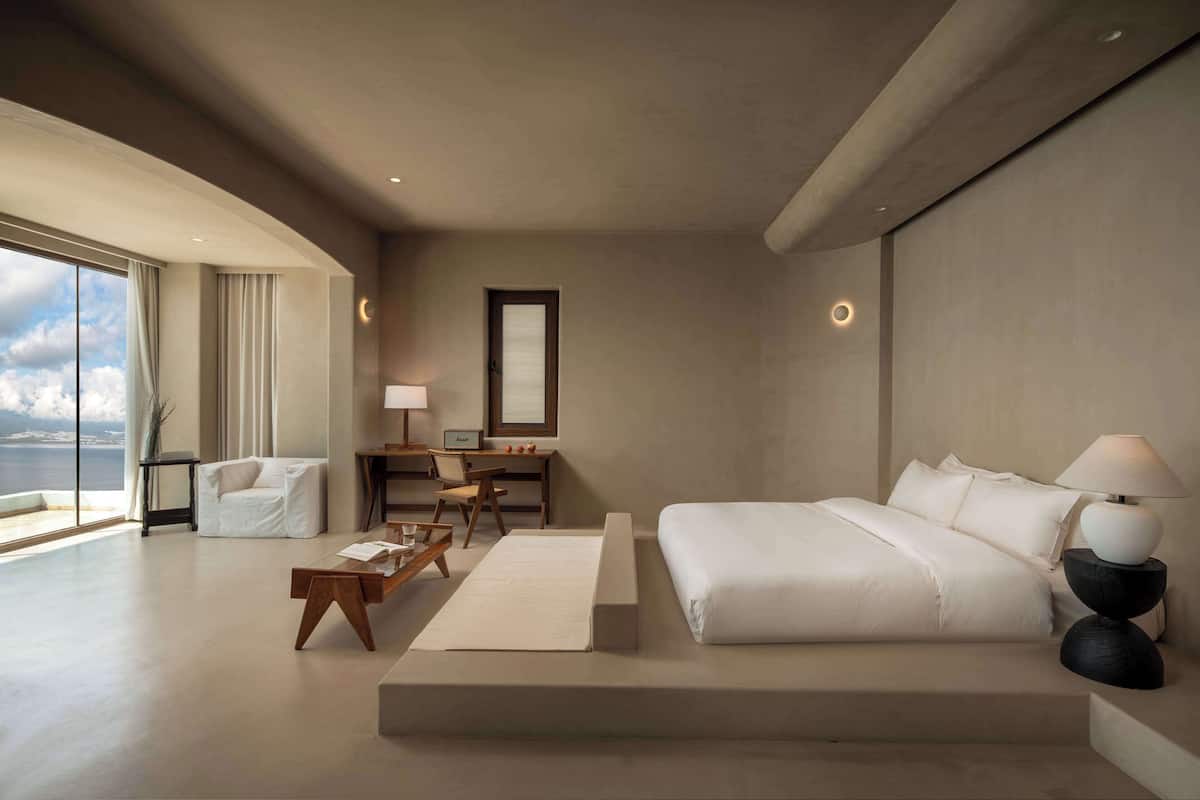 Superior Double Room, Sea View | 1 bedroom, desk, laptop workspace, blackout drapes