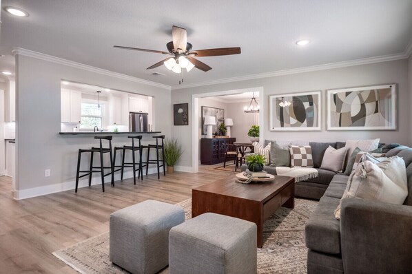 Smart TV, fireplace, offices