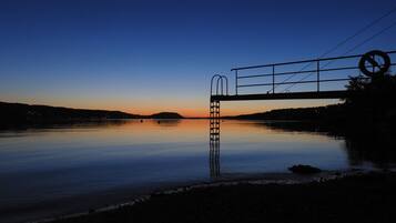 Cabin, 3 Bedrooms, Smoking, Balcony | Beach | Beach nearby