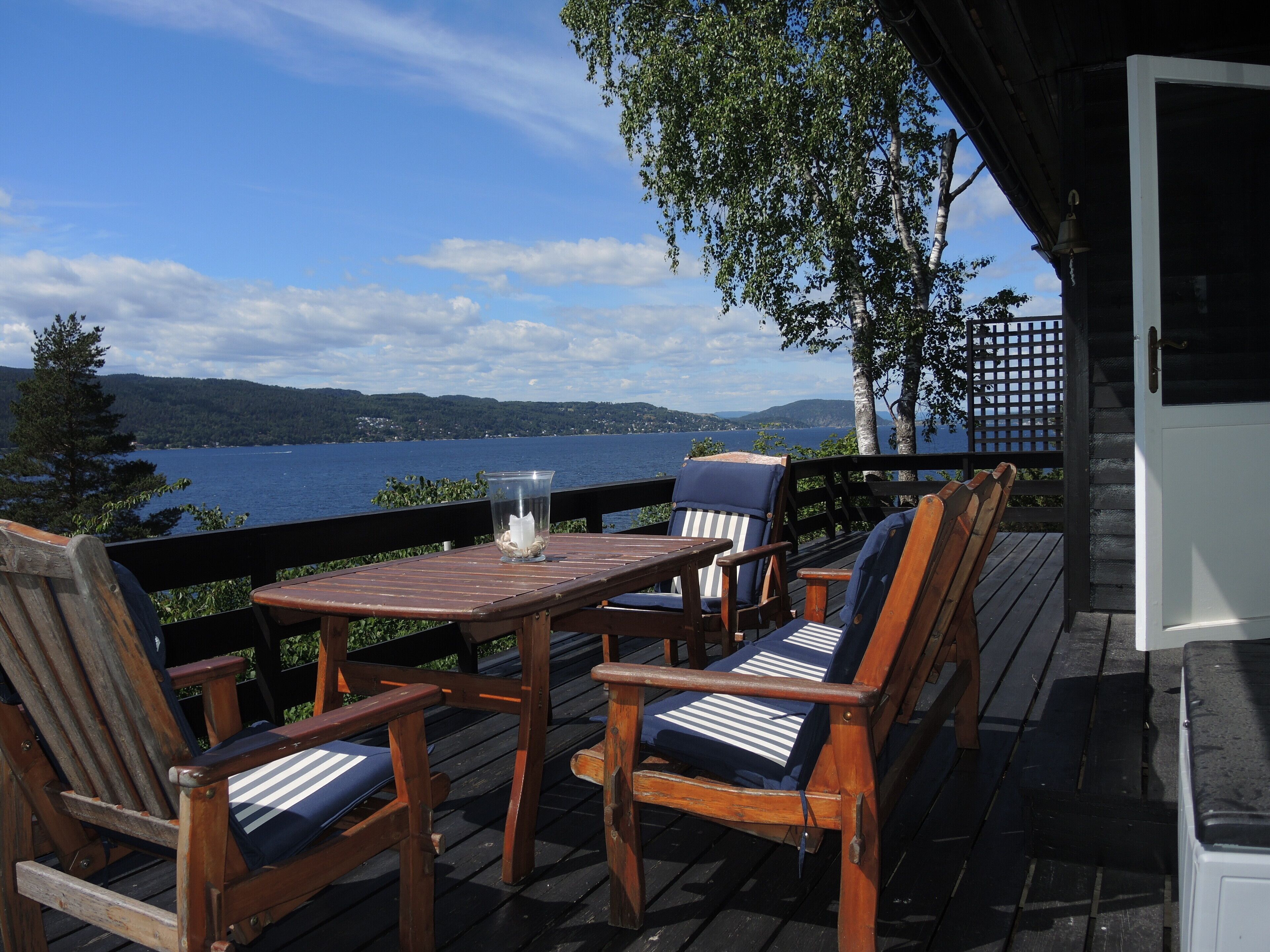 Huisje, 3 slaapkamers, roken, balkon | Terras