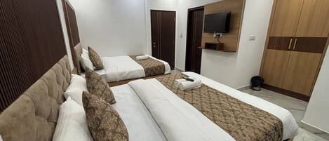 Ropa de cama de alta calidad, edredón y minibar