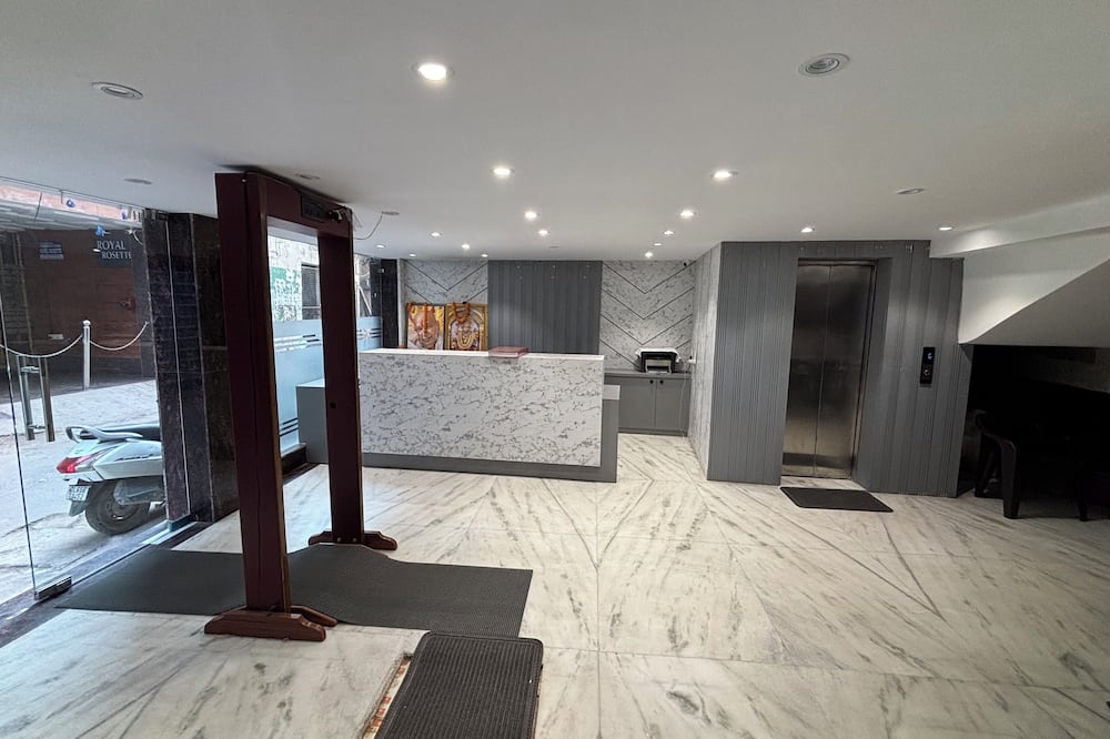Hotel CG International