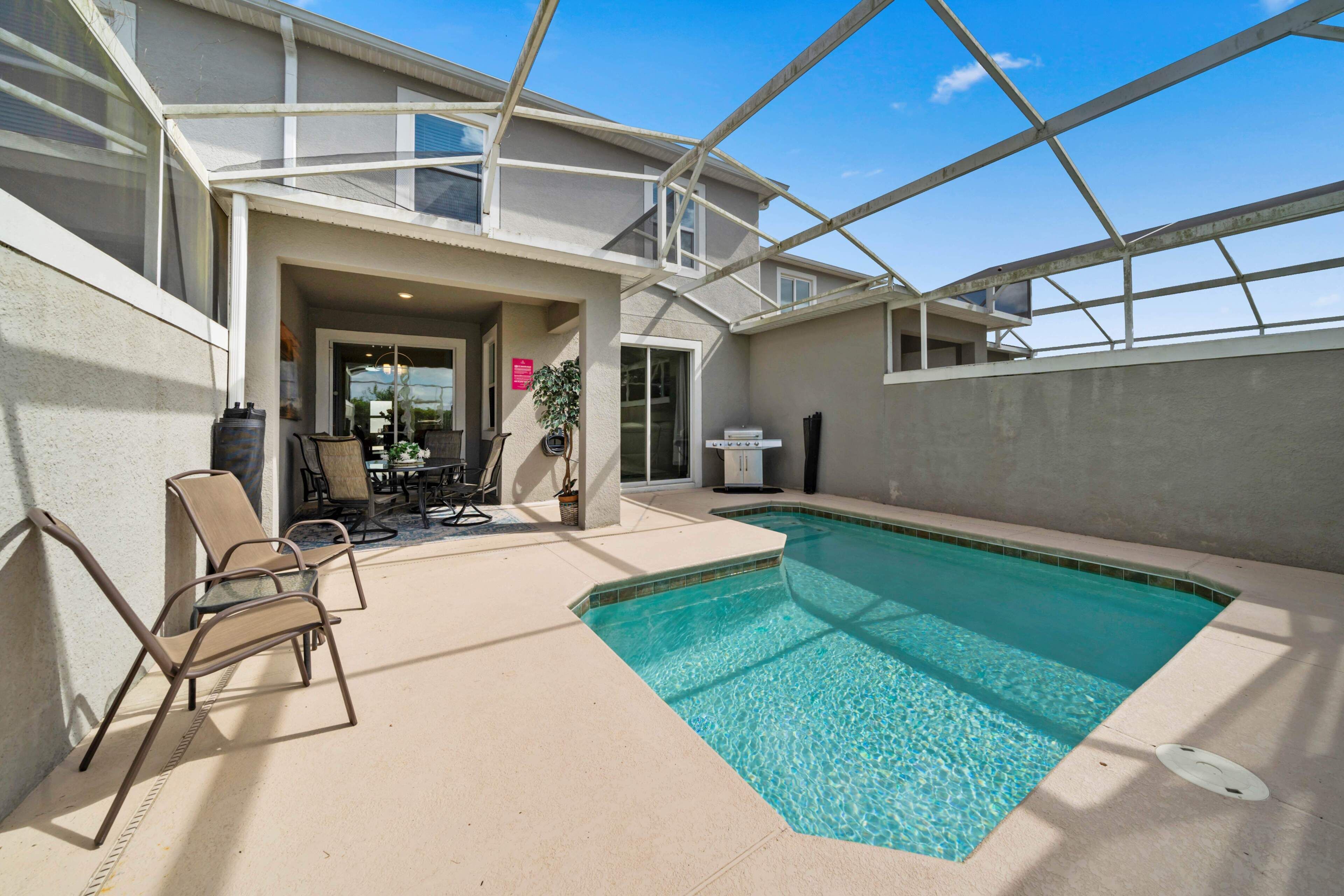 House (4 Bedrooms) | Front of property