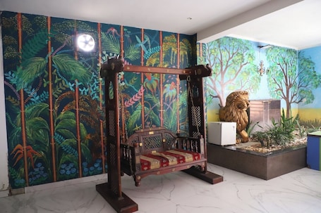 Living area. Shri Neha Hotel & Restaurant