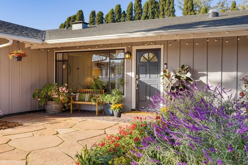 Dog-Friendly 4-BR with Hot Tub & Large Yard | Hummingbird Haven by AvantStay