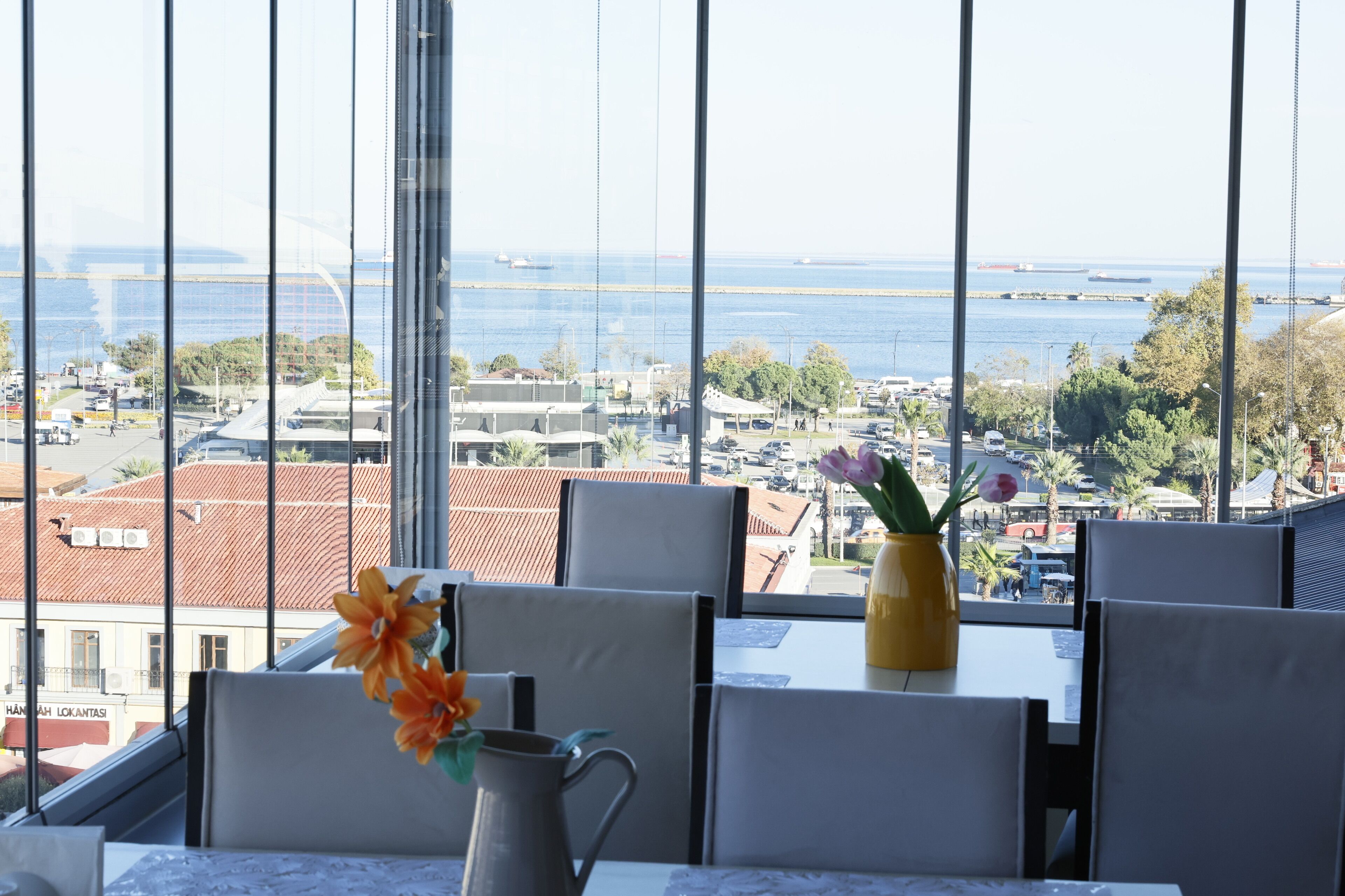 Esmorzar diari d'estil bufet gratuït 