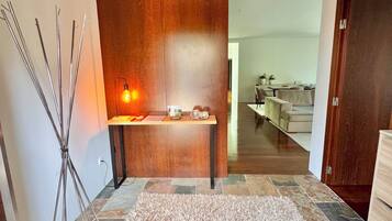 House, 3 Bedrooms, Accessible, Private Pool | Interior