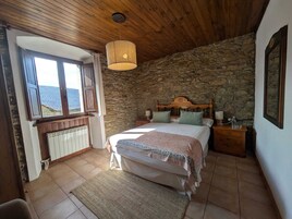 Double Room, Mountain View | Free WiFi