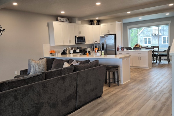 2nd Floor Main Living.
Dining Area, Kitchen, Living Room, Bathroom, Deck-view.