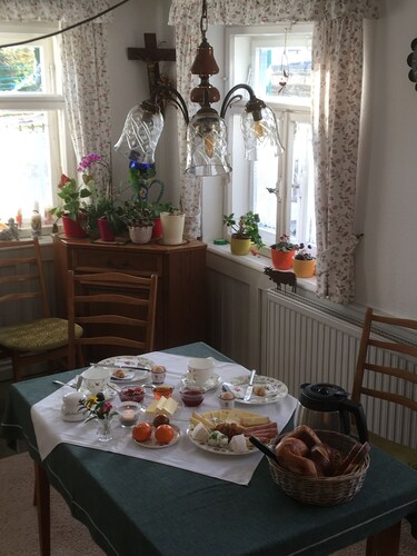 DOPPELZIMMER in FRAUENZELL Cyclists and bikers welcome