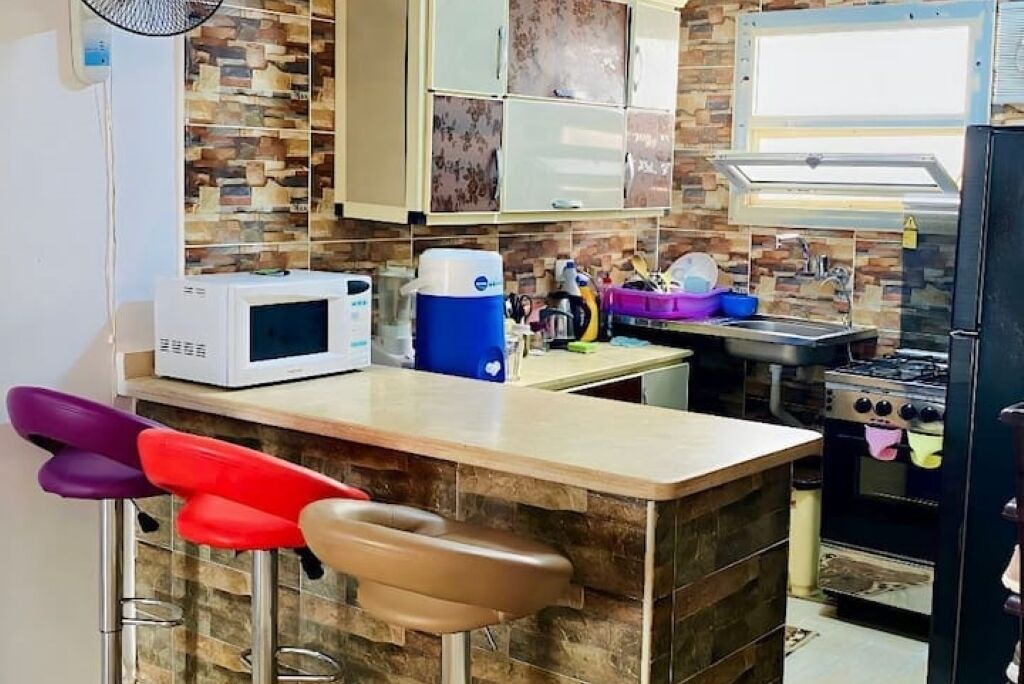 Kühlschrank, Mikrowelle, Ofen