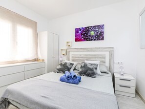 2 bedrooms, desk, Internet - El velero by Interhome (Cambrils)
