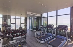 Fitness facility - Luxury Duplex with Stunning 35th Floor Views (Krung Thep Maha Nakhon)
