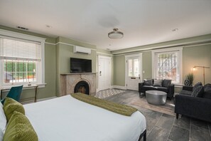 Desk, iron/ironing board, travel cot, free WiFi