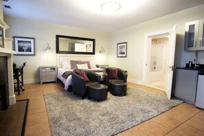 1 Schlafzimmer, Bügeleisen/Bügelbrett, Reisekinderbett, kostenloses WLAN