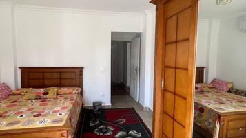 2 dormitoris i roba de llit