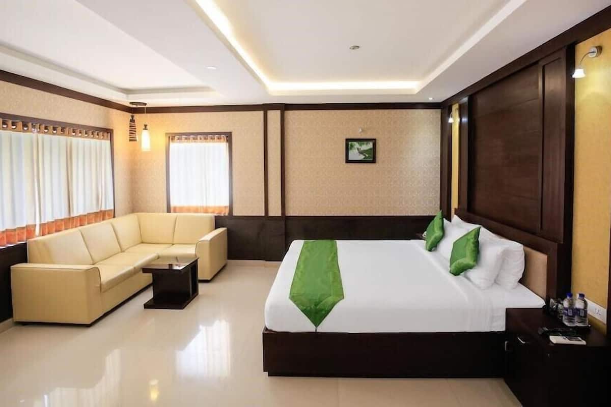 Premium bedding, memory foam beds, minibar, in-room safe